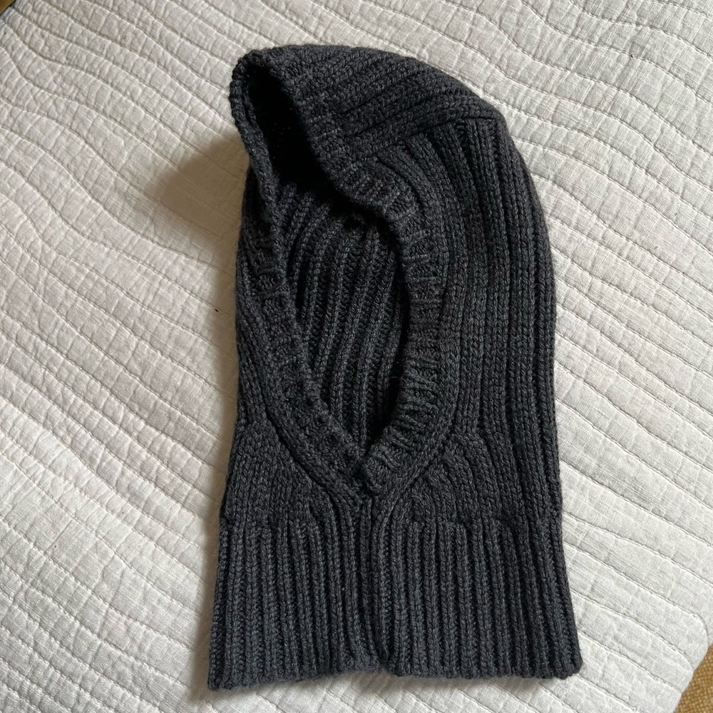 The Row Grey Balaclava (xa/s)